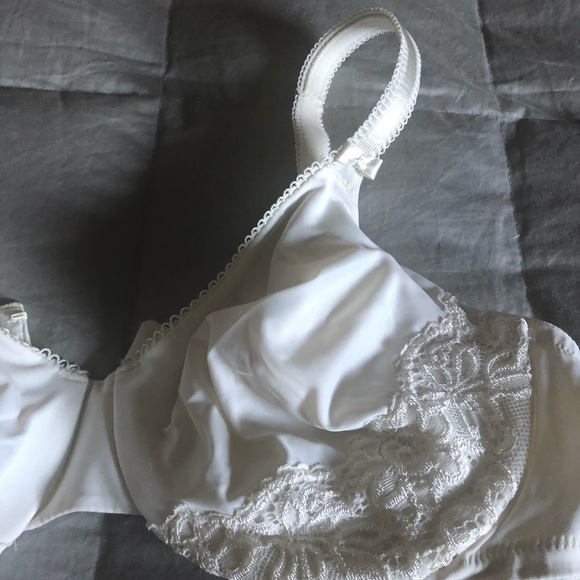 Underwire bra’s - Picture 3 of 7